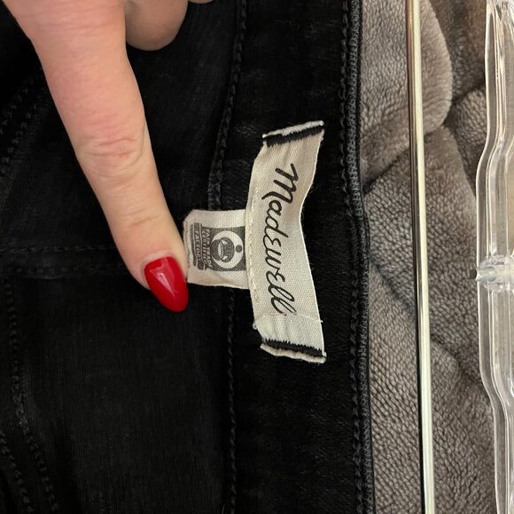 Madewell The Curvy Perfect Vintage Wide-leg Jean in Black Rinse Wash - Size 29P - Picture 7 of 8